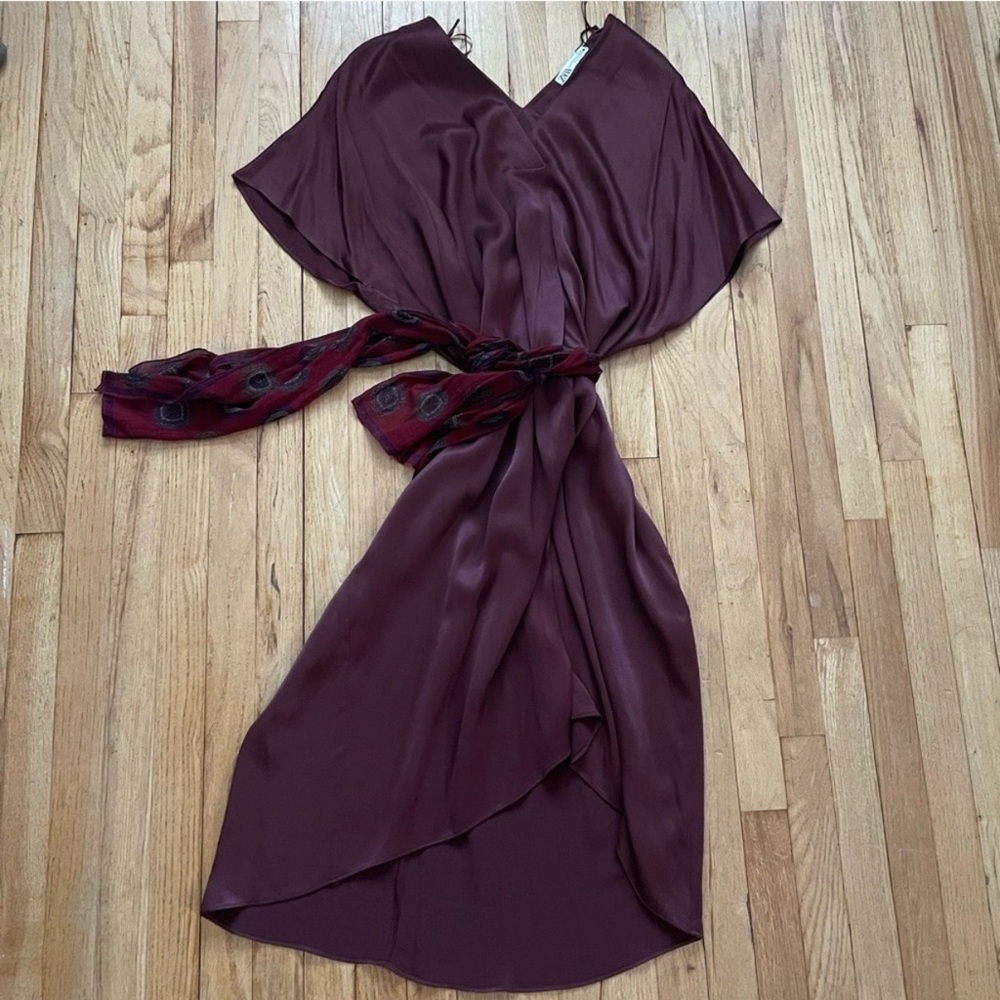 BNWT Zara Burgundy oversized flowy breezy v neck tunic midi dress FW22